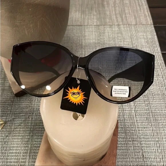 NWT Kiko Boutique Sunglasses - Picture 5 of 8